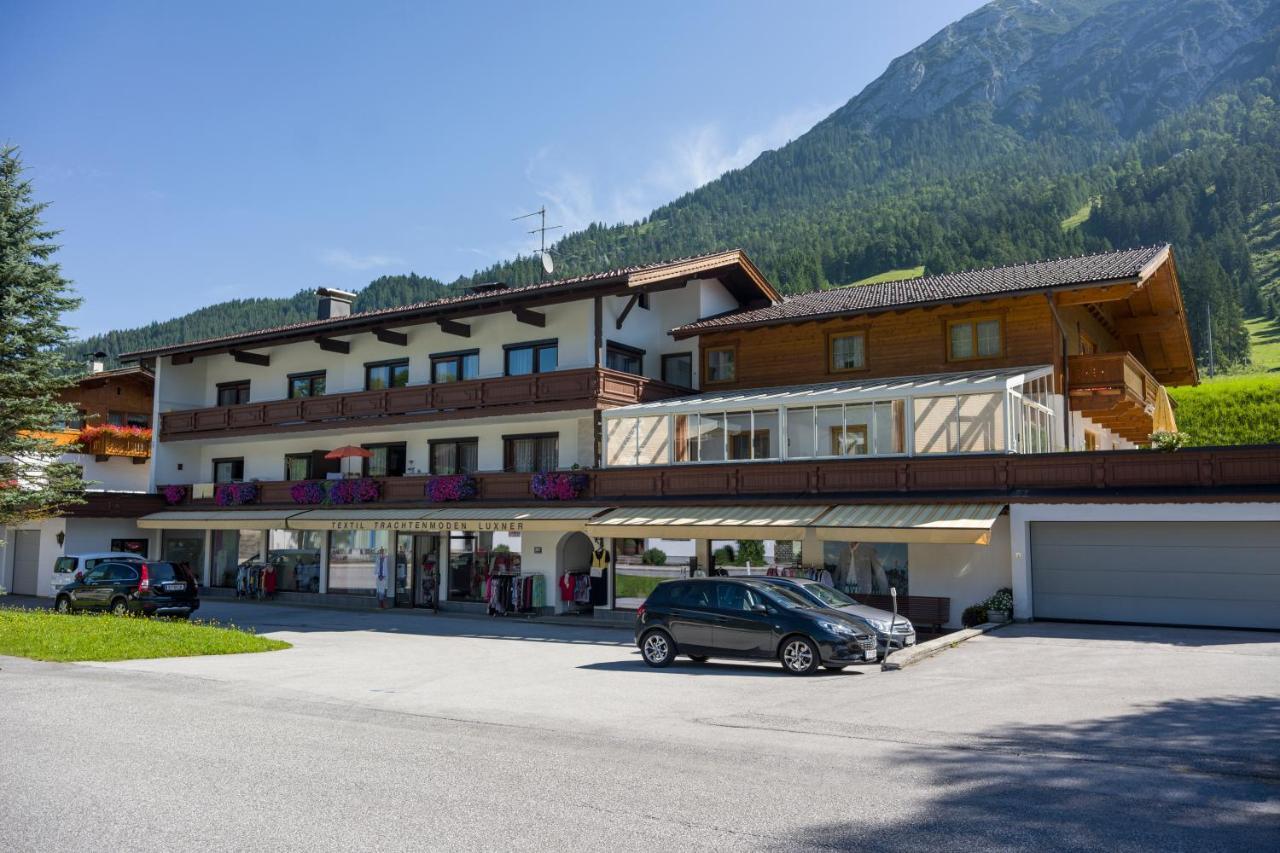 Village Apartments Ахенкирьх Экстерьер фото